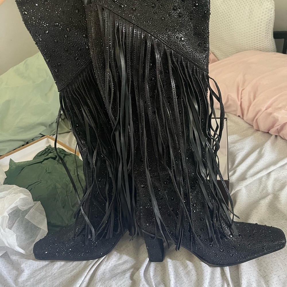 Elegant Black Fringe Knee-High Boots with Sparkle